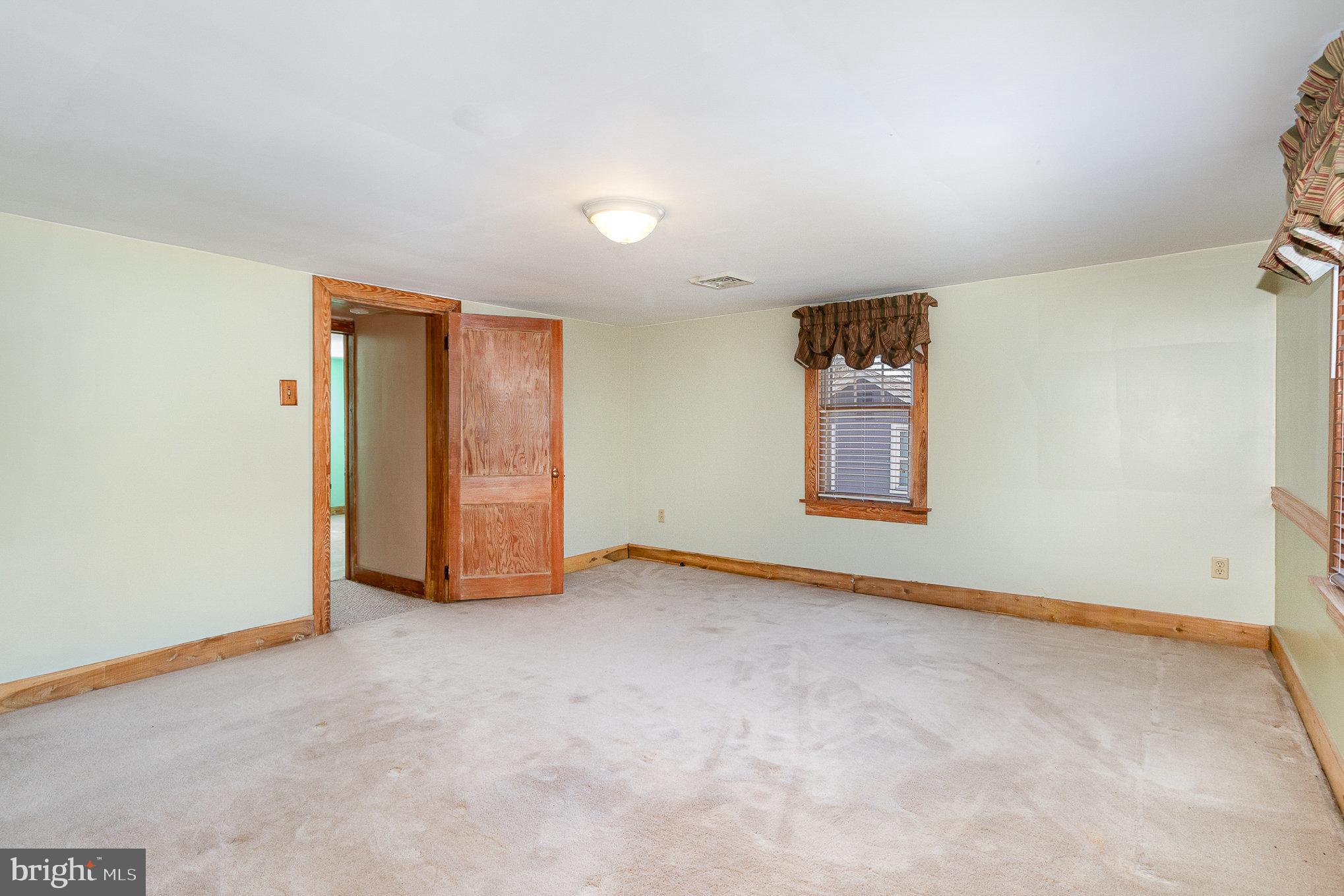 6200 Spring Road Shermans Dale, PA 17090 - Photo 17 of 39 Gallery Image 17