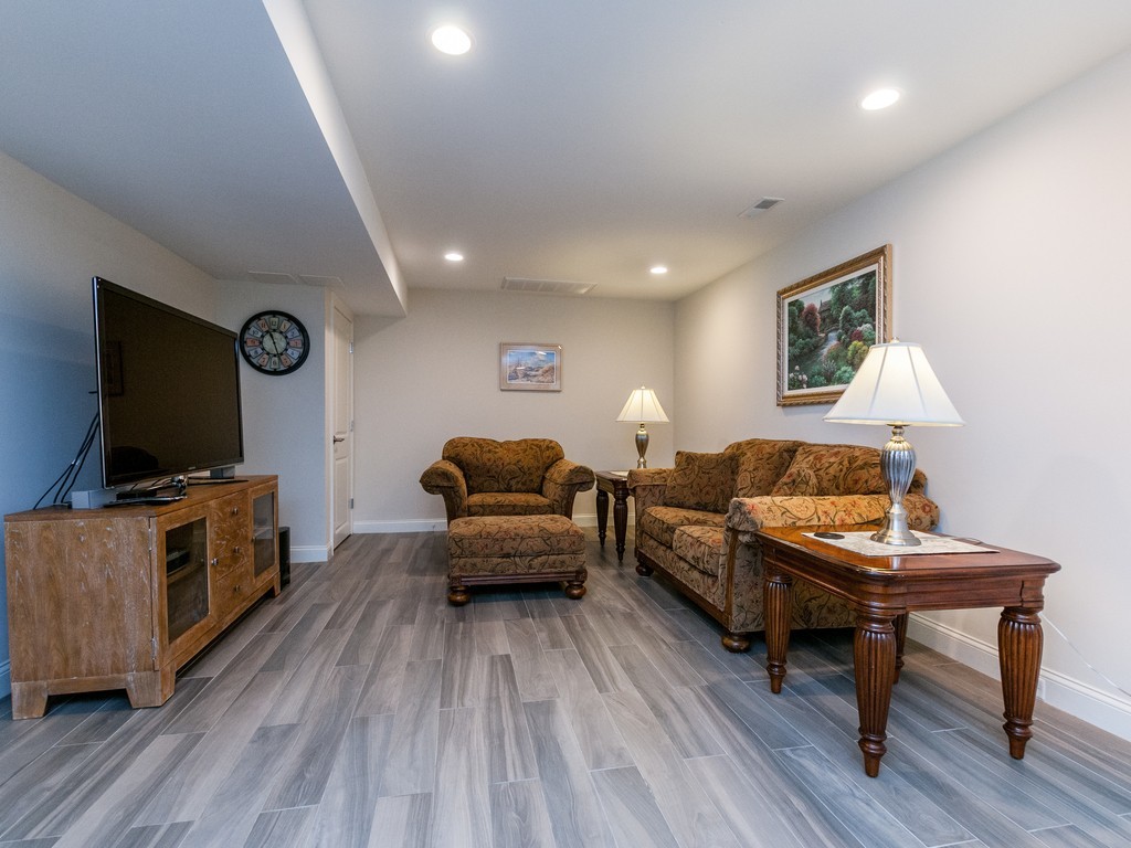 15 Margaret Road, Unit 1 Newton, MA 02461 - Photo 25 of 30