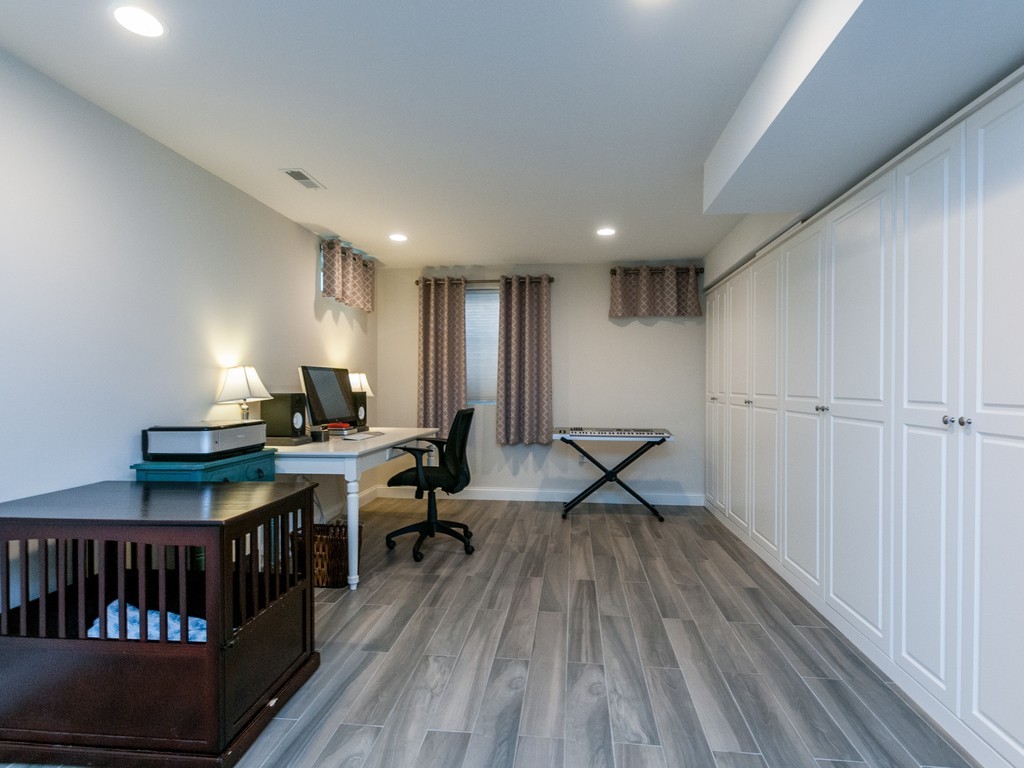 15 Margaret Road, Unit 1 Newton, MA 02461 - Photo 26 of 30