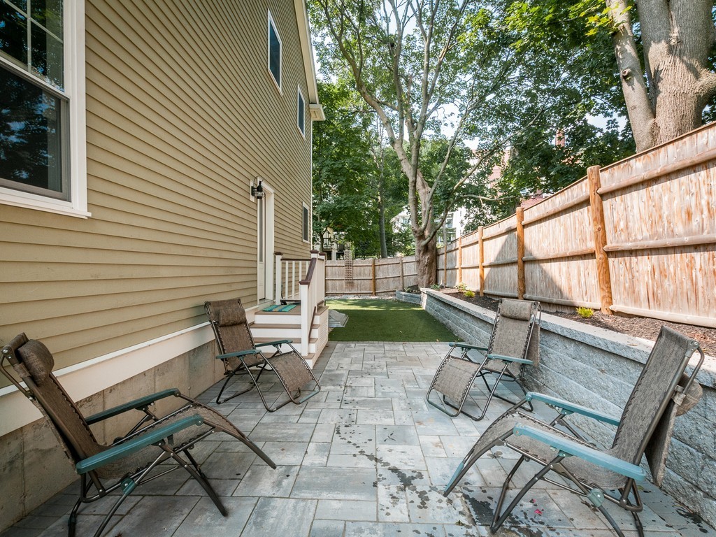 15 Margaret Road, Unit 1 Newton, MA 02461 - Photo 30 of 30