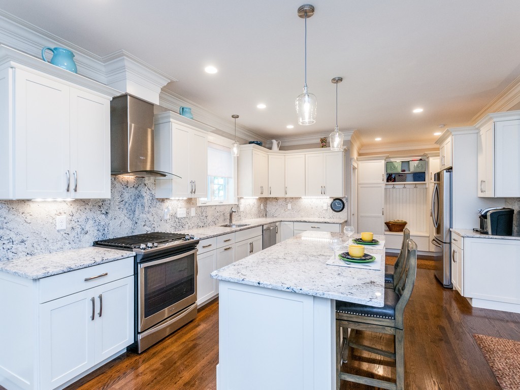 15 Margaret Road, Unit 1 Newton, MA 02461 - Photo 9 of 30