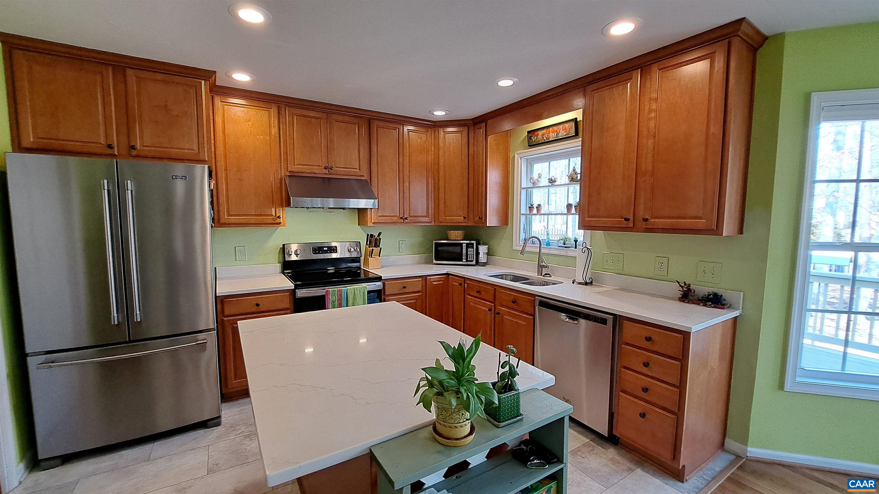 37 Stonewall Road Palmyra, VA 22963 - Photo 17 of 54 Gallery Image 17