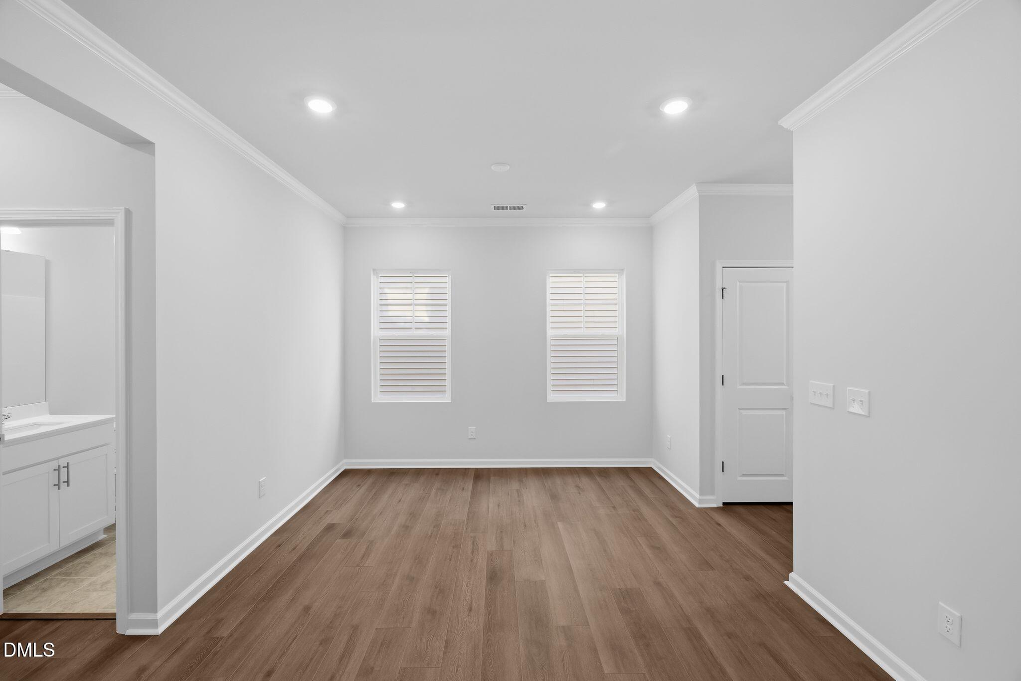 1340 Adler Cv Lane Graham, NC 27253 - Photo 15 of 38 SUN_Sagecroft_Pic_Spencer_QMI_74_Dining_