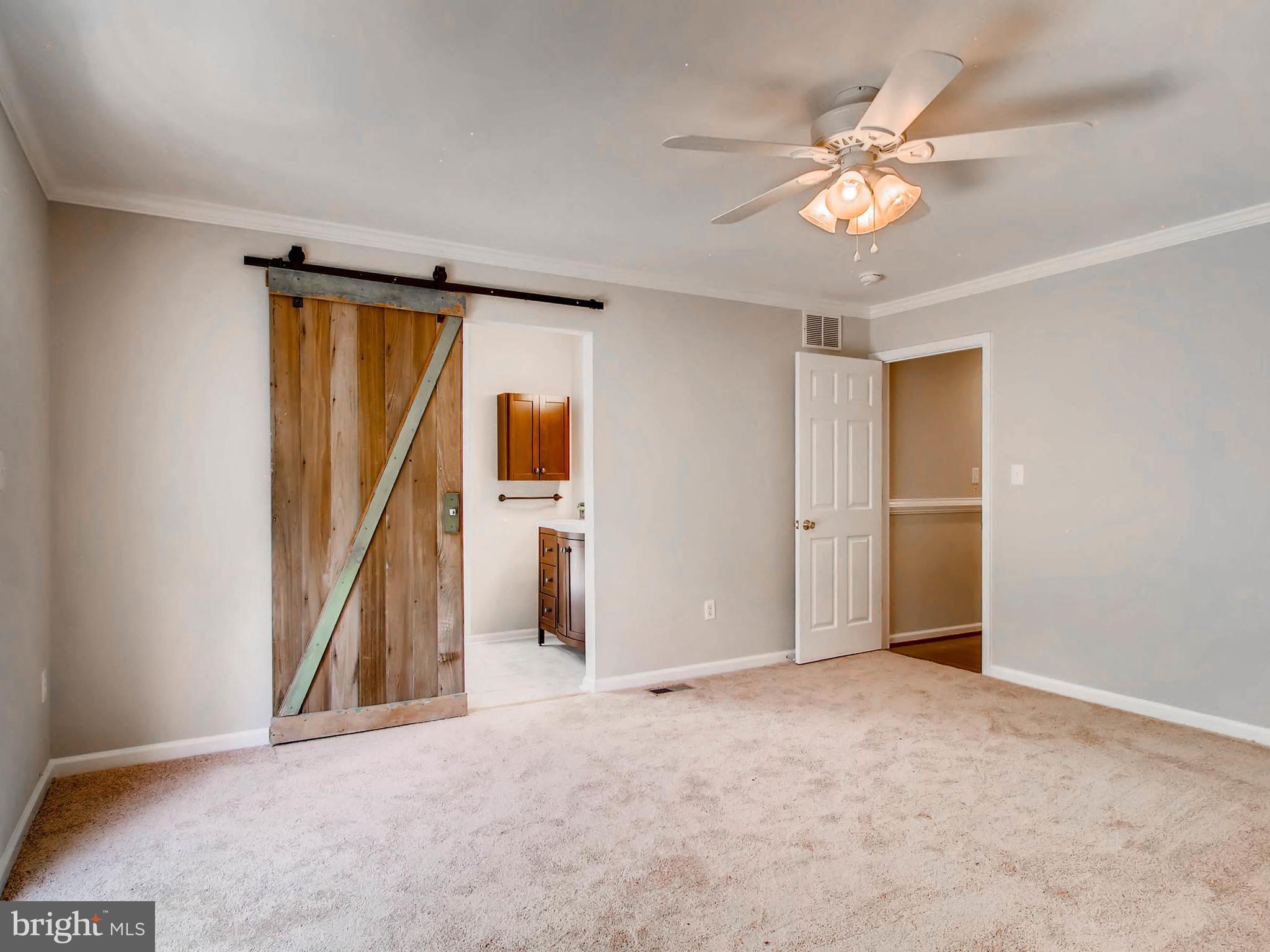 1606 Frederick Road Baltimore, MD 21228 - Photo 14 of 28 a view of a livingroom with a furniture