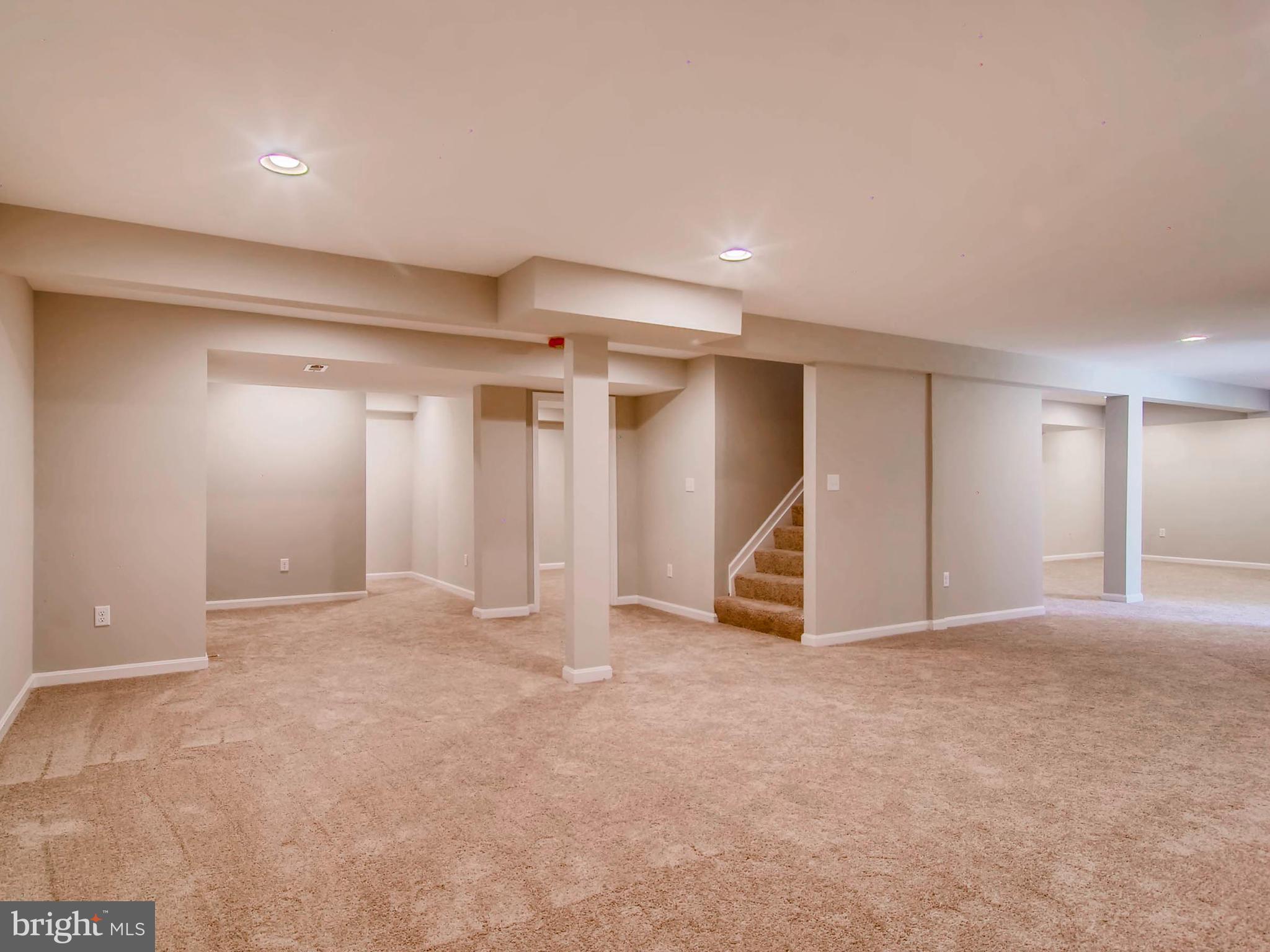 1606 Frederick Road Baltimore, MD 21228 - Photo 20 of 28 a view of an empty room