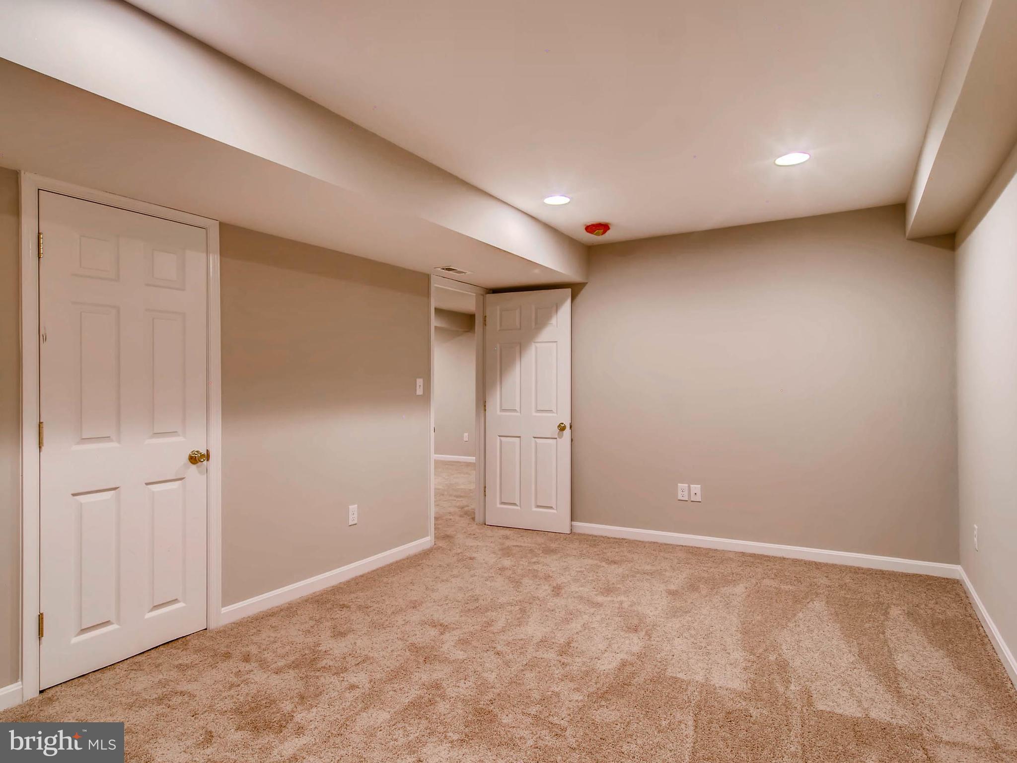 1606 Frederick Road Baltimore, MD 21228 - Photo 24 of 28 a view of an empty room