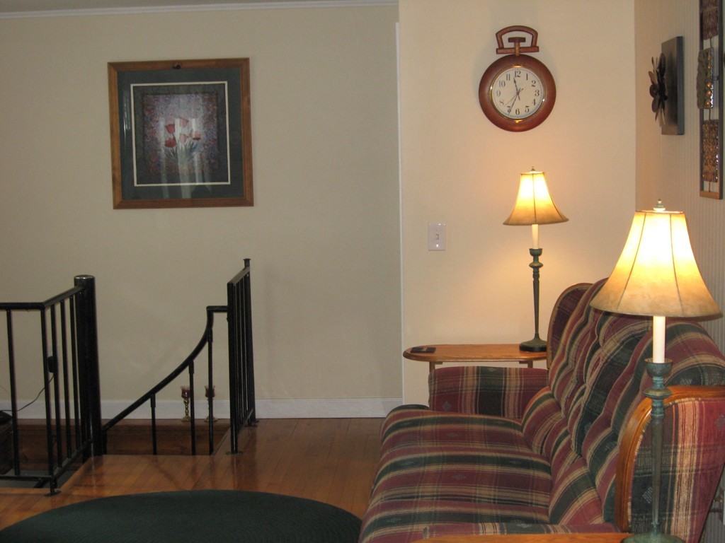 36 Holly Hill Road Springfield, MA 01119 - Photo 11 of 24 Gallery Image 11