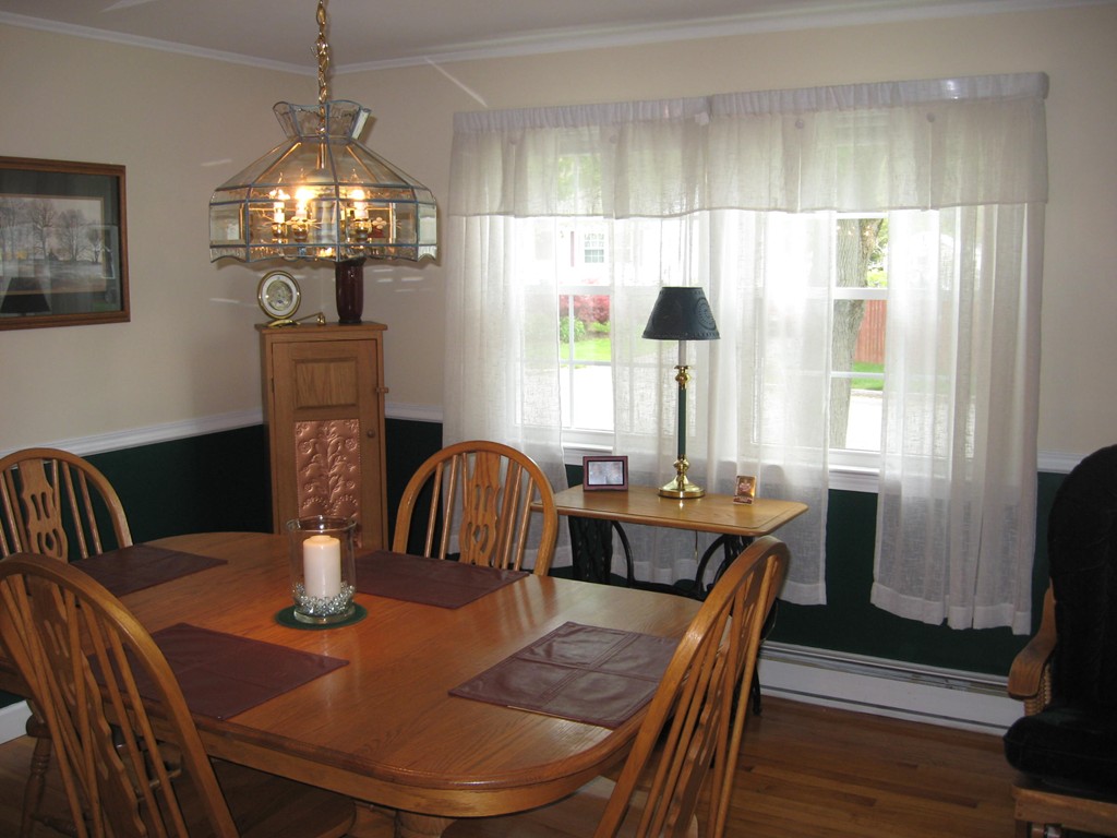 36 Holly Hill Road Springfield, MA 01119 - Photo 10 of 24 Gallery Image 10