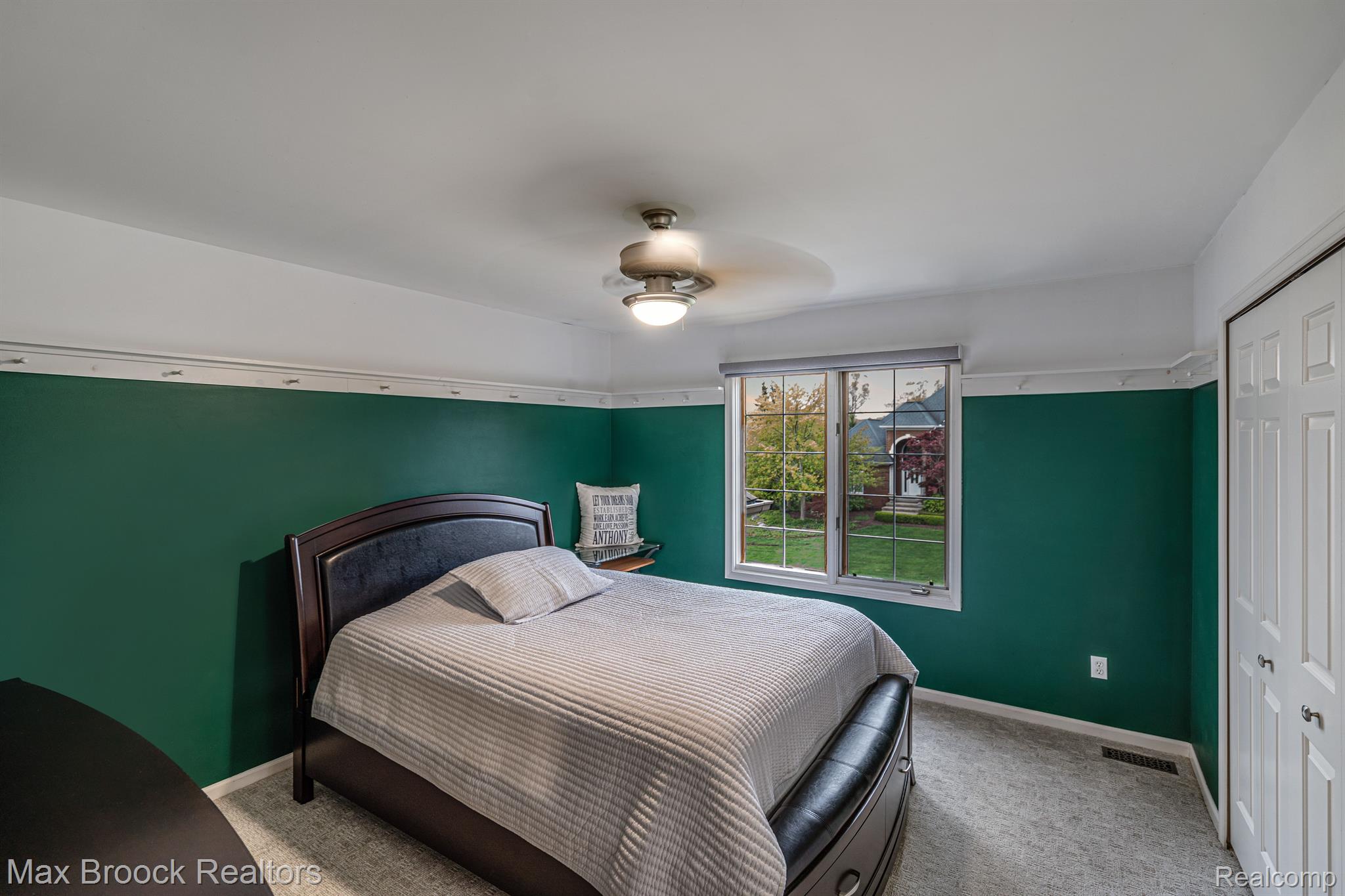 1844 Blue Grass Drive Rochester, MI 48306 - Photo 27 of 44 Upper Level Bedroo