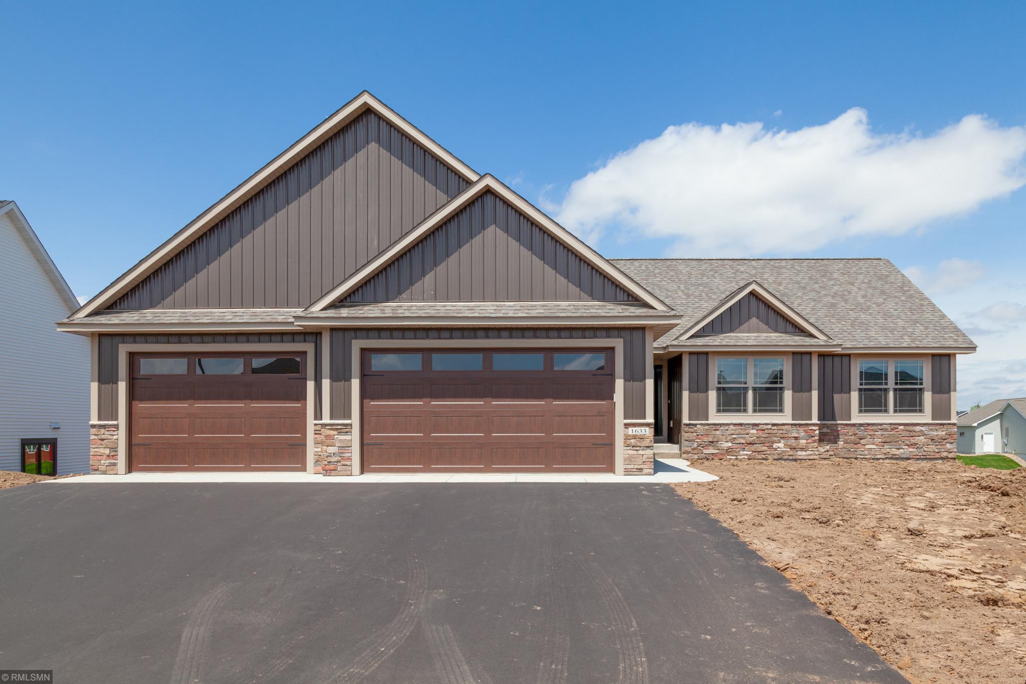 514 Prairie Road New Richmond, WI 54017 - Photo 1 of 39 Gallery Image 1