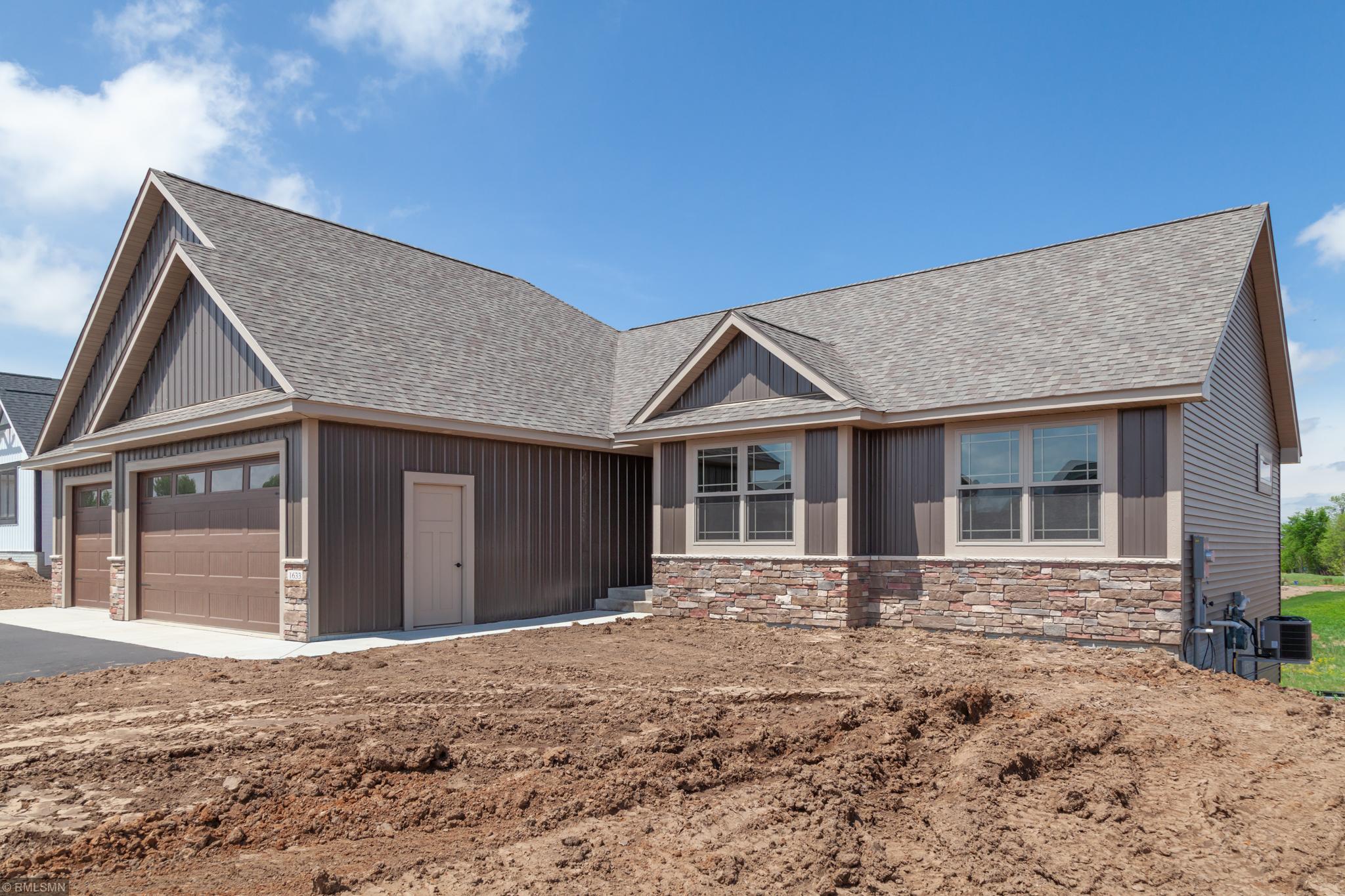 514 Prairie Road New Richmond, WI 54017 - Photo 2 of 39 Gallery Image 2