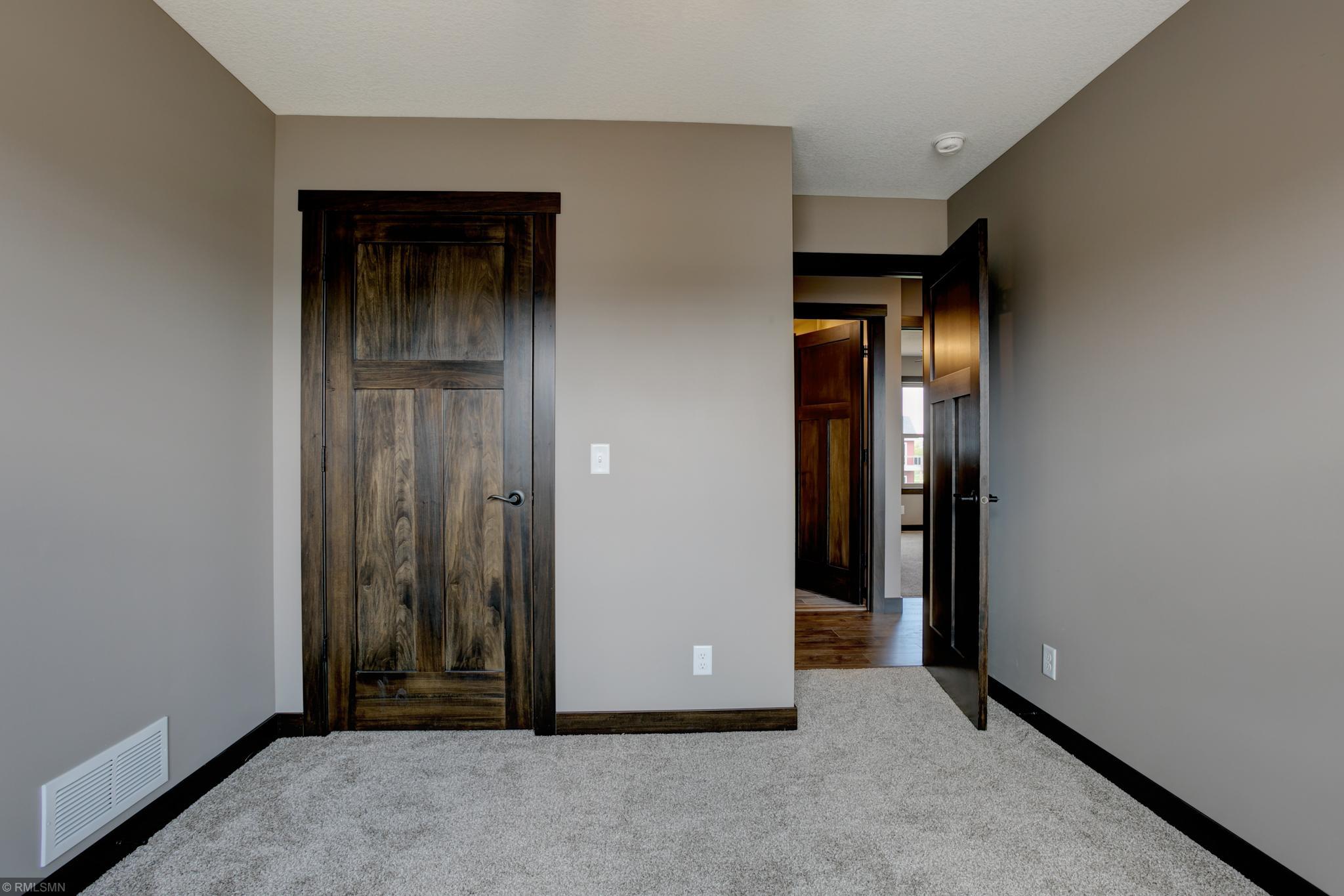 514 Prairie Road New Richmond, WI 54017 - Photo 27 of 39 Gallery Image 27