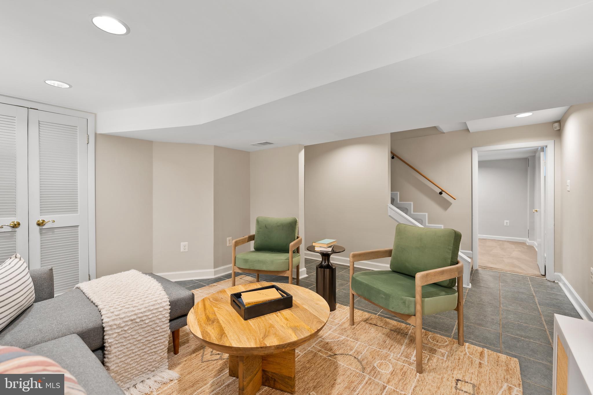 6030 Fort Hunt Road Alexandria, VA 22307 - Photo 35 of 45 Gallery Image 35