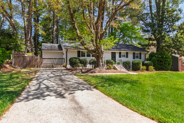 $735,000 | 908 Brookwood Drive, Raleigh, NC 27607