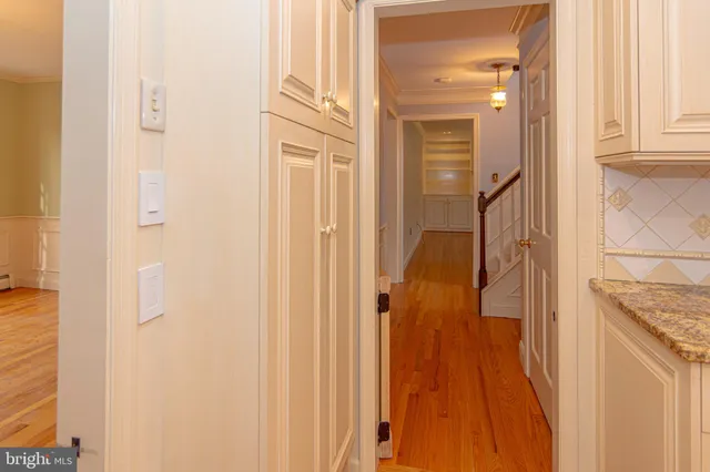 $835,000 | 21 Woods End Drive, Doylestown, PA 18902