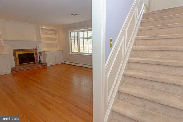 $835,000 | 21 Woods End Drive, Doylestown, PA 18902