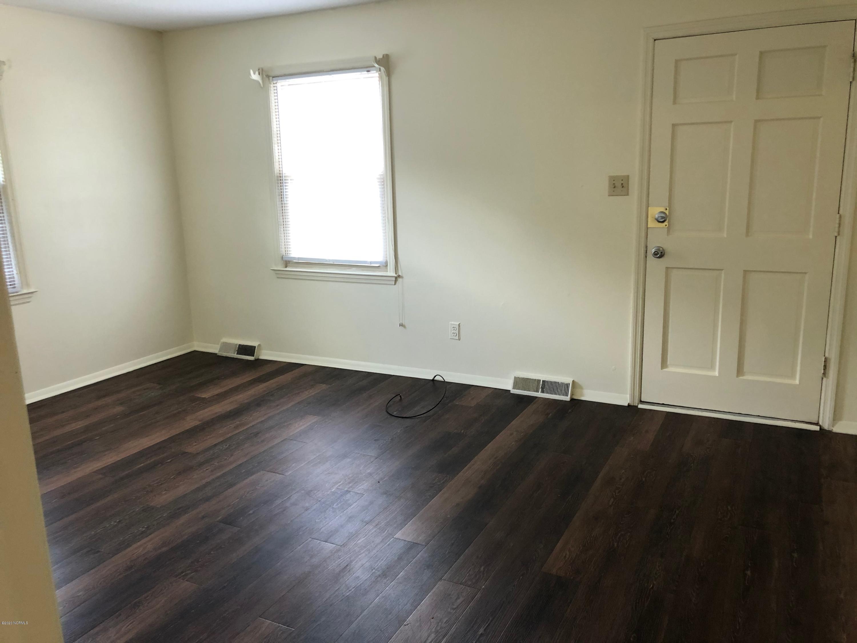 1310 Queens Road, Unit A&B Kinston, NC 28501 - Photo 2 of 8 1310 Queen LR 2