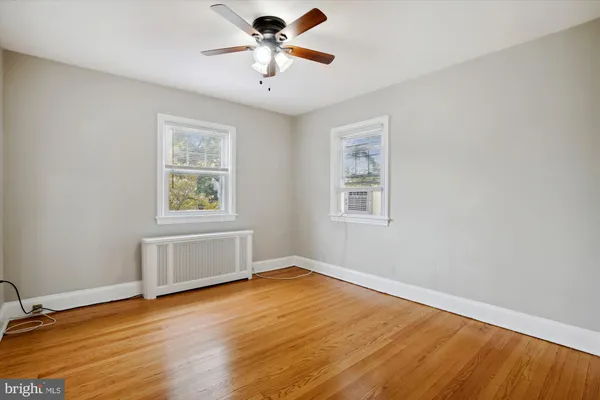 $3,750 | 619 South Garfield Street, Arlington, VA 22204