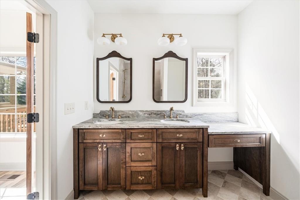 6022 Ben Parks Road Murrayville, GA 30564 - Photo 26 of 54