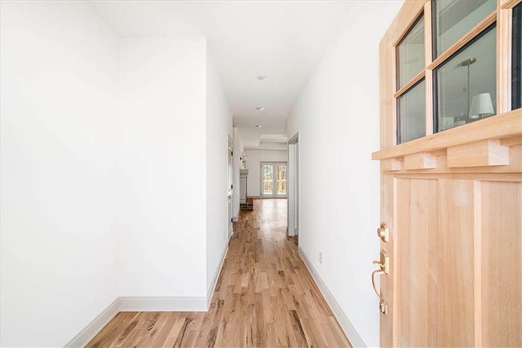 6022 Ben Parks Road Murrayville, GA 30564 - Photo 4 of 54