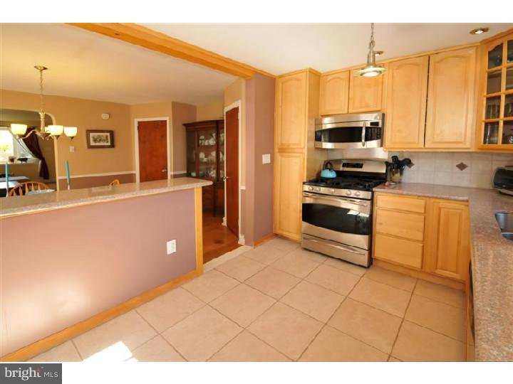 803 Rhawn Street Philadelphia, PA 19111 - Photo 12 of 20 Gallery Image 12