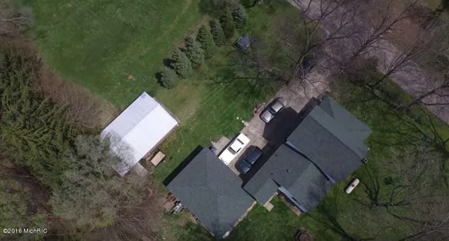 $2,250,000 | 59388 41st Street, Paw Paw, MI 49079