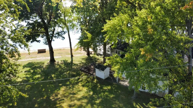 $2,250,000 | 59388 41st Street, Paw Paw, MI 49079