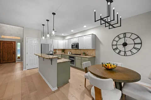 $670,000 | 2823 Lantana Ridge Drive, Austin, TX 78732