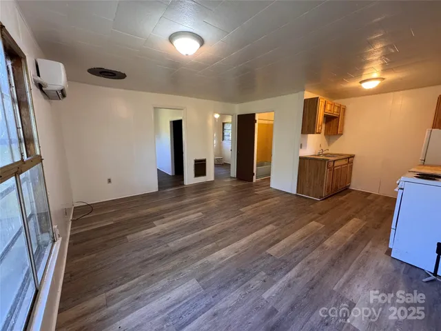 a view of a storage & utility room