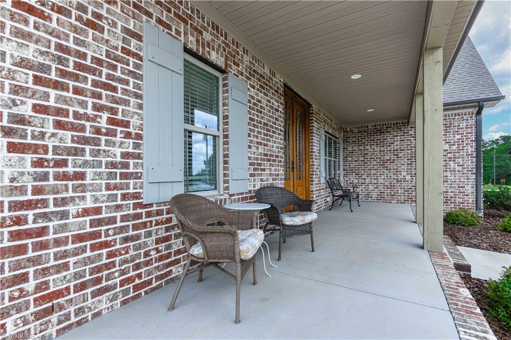 1144 Haynes Road Summerfield, NC 27358 - Photo 5 of 40