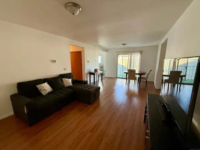 $360,000 | 16 Houston Terrace, Unit 7, Stamford, CT 06902