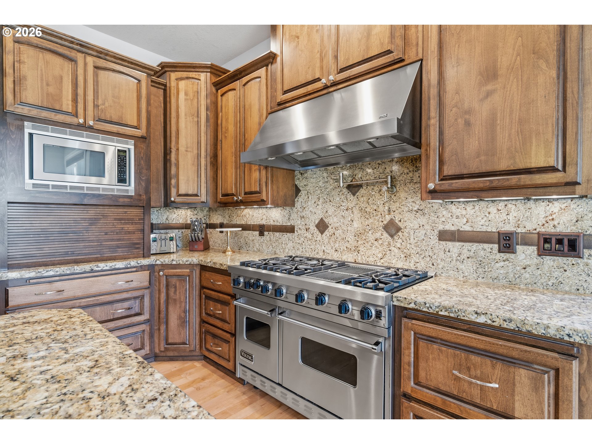 414 Rees Hill Road Southeast Salem, OR 97306 - Photo 16 of 47 Gallery Image 16