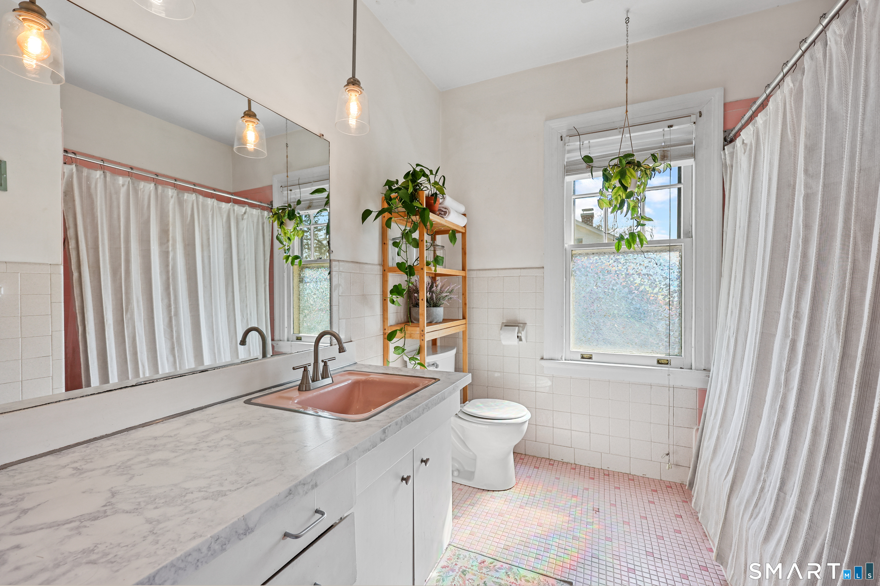 1720 Whitney Avenue Hamden, CT 06517 - Photo 23 of 40