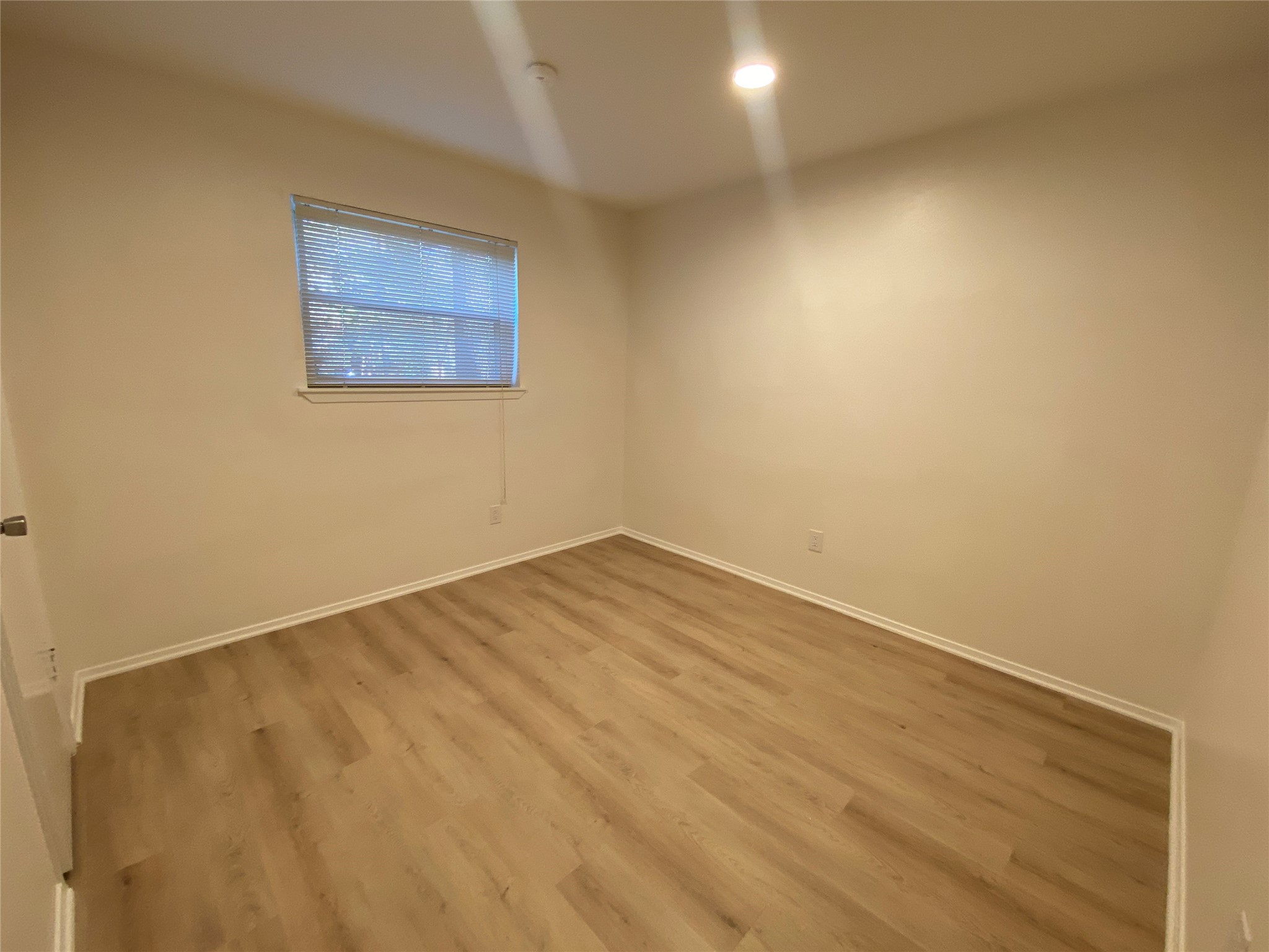 2 North Waxberry Road The Woodlands, TX 77381 - Photo 20 of 28 Bedroom 4