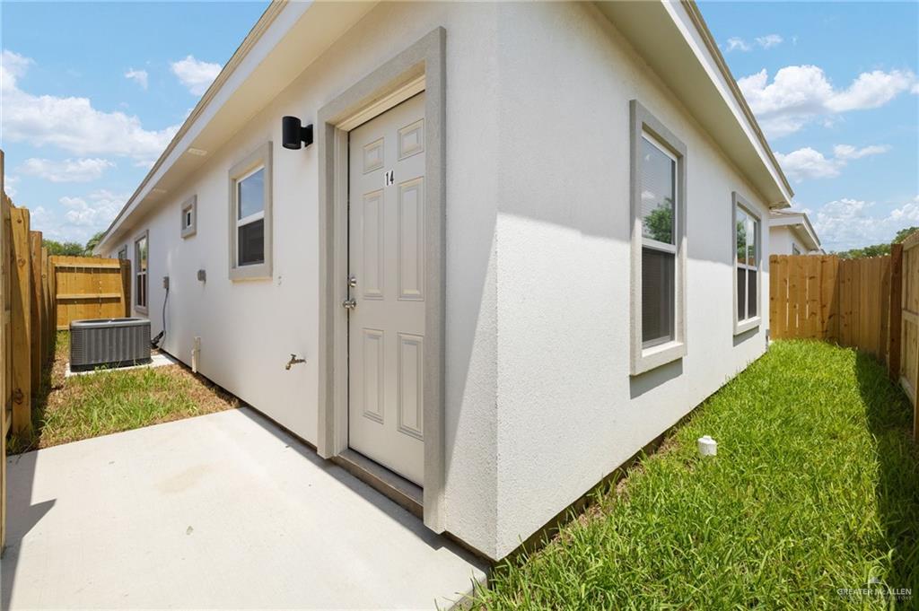 740 North Alamo Road, Unit 2 Alamo, TX 78516 - Photo 19 of 24 a view of backyard