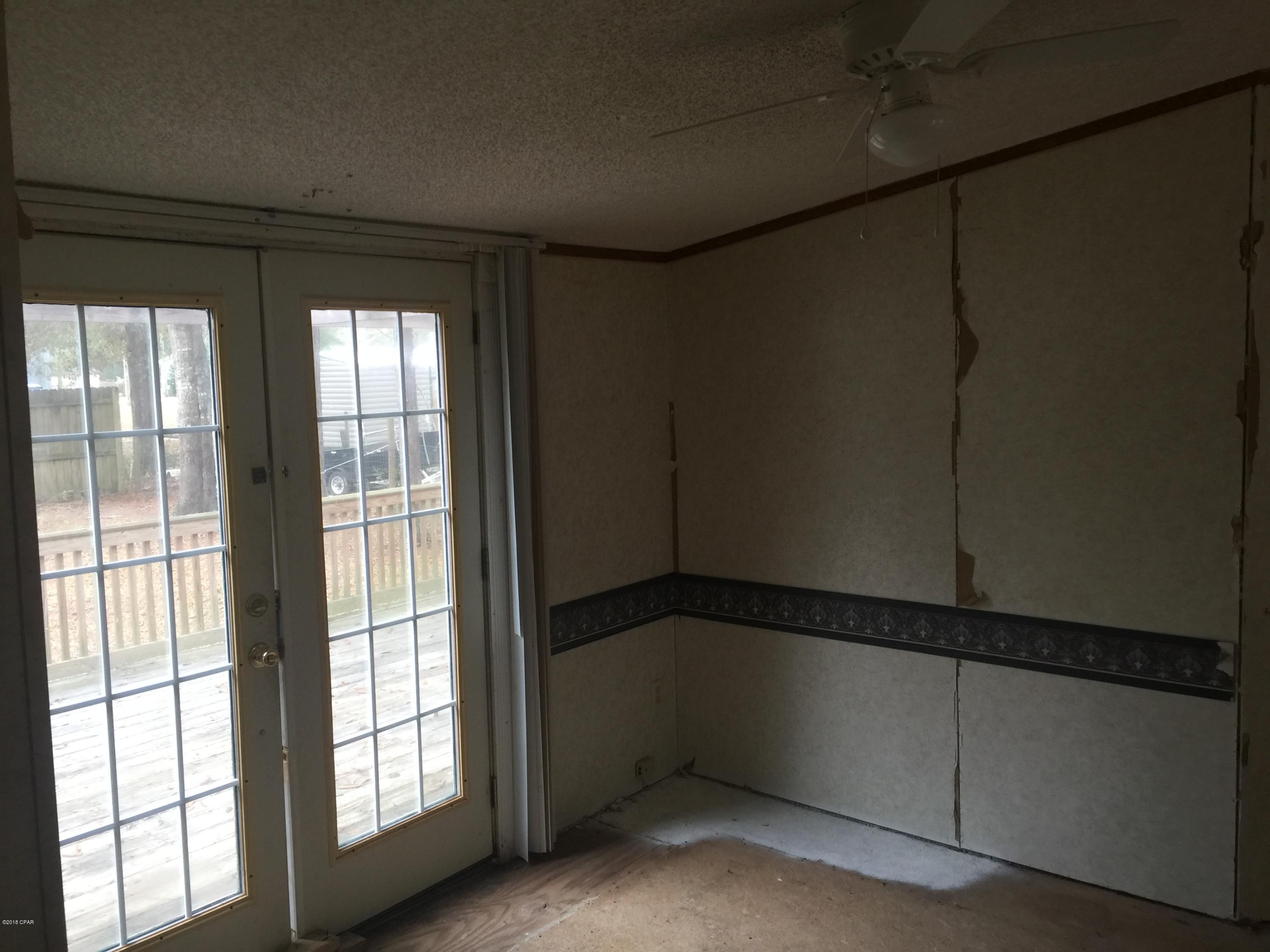 12110 Pinecrest Road Fountain, FL 32438 - Photo 11 of 15 Gallery Image 11