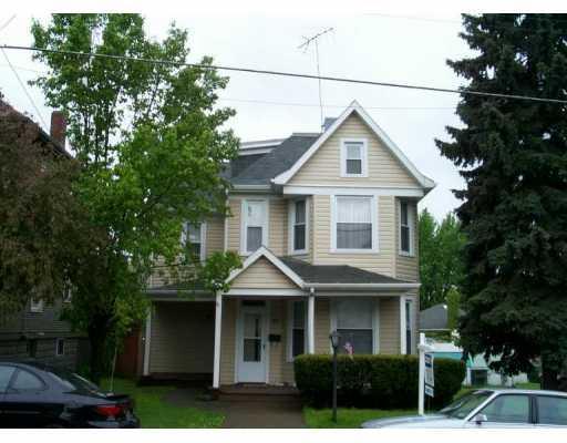481 Reno Street Rochester, PA 15074 - Photo 1 of 4 Exterior Front.