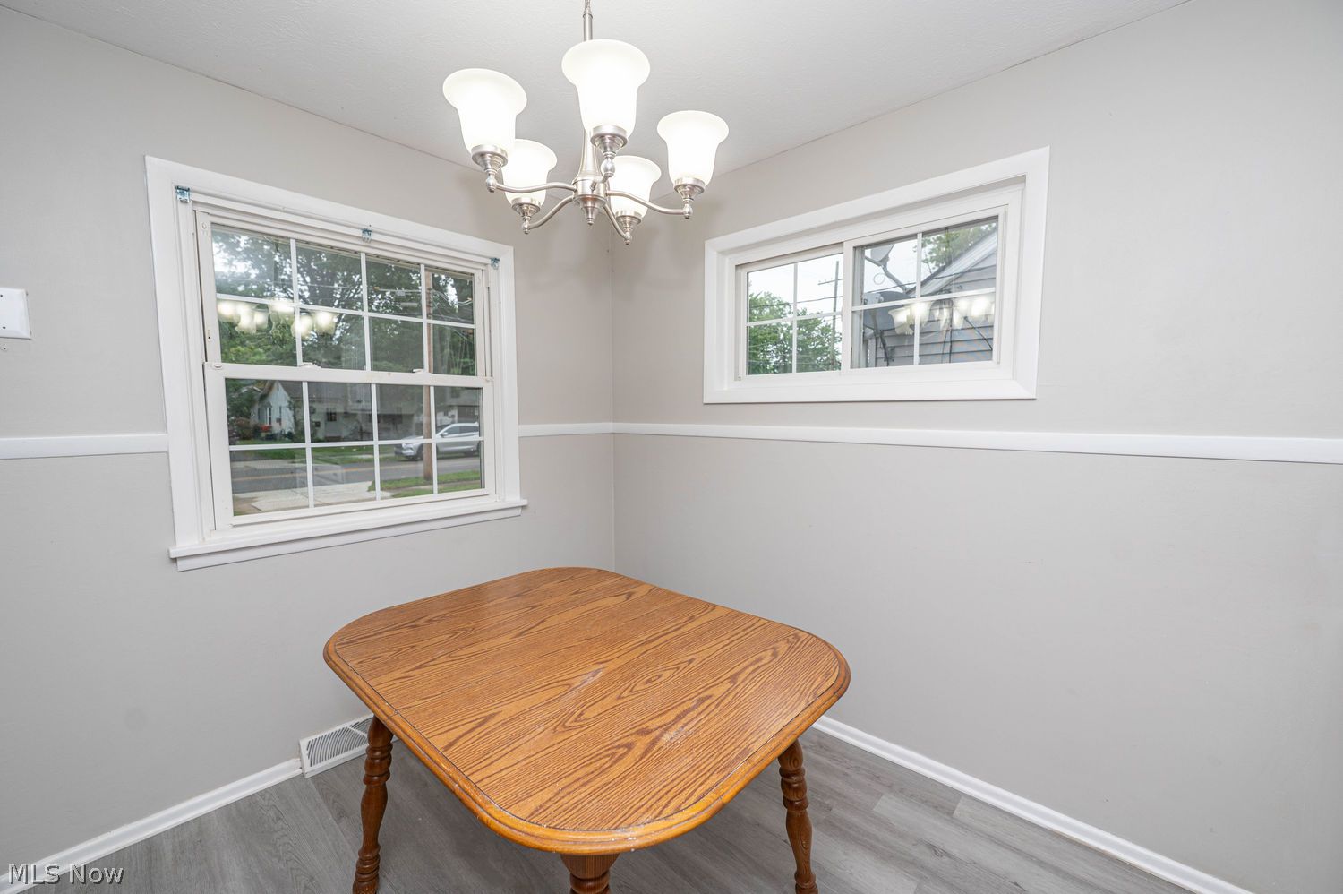1289 Waverly Road Eastlake, OH 44095 - Photo 11 of 29