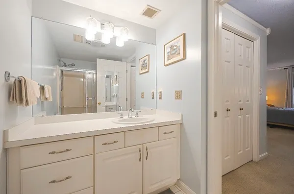 $468,888 | 20-2 America Way, Unit 2, Salem, MA 01970