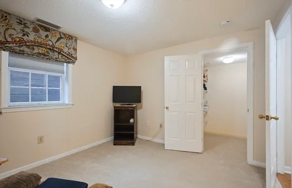 $468,888 | 20-2 America Way, Unit 2, Salem, MA 01970