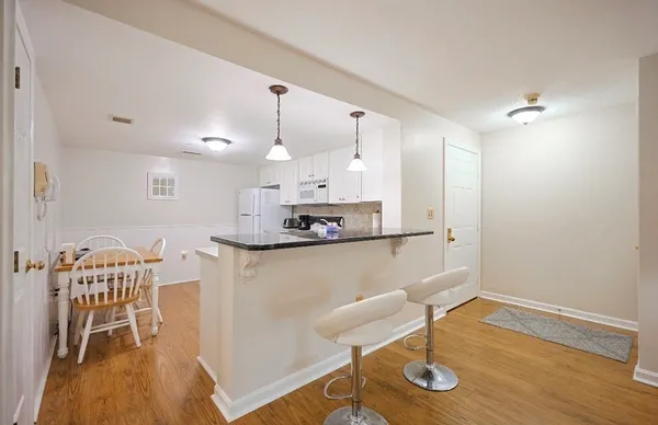 $468,888 | 20-2 America Way, Unit 2, Salem, MA 01970