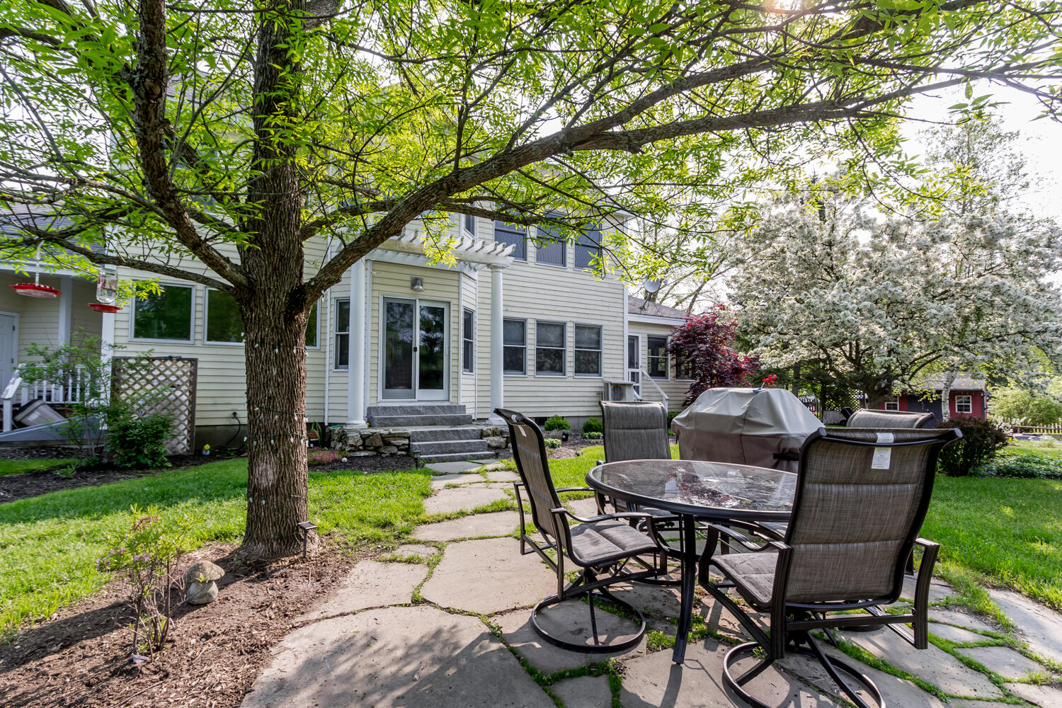 186 Main Street Cumberland, ME 04021 - Photo 8 of 8 20190531rf-71024