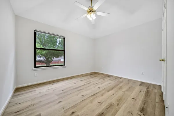 $2,450 | 6414 Oakburl Court, Sugar Land, TX 77479