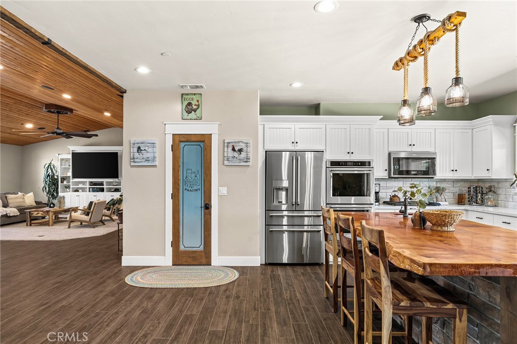 5402 Hickory Way Paradise, CA 95969 - Photo 7 of 71