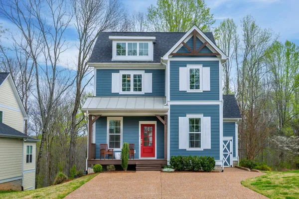 $519,000 | 534 Evans Drive, Tullahoma, TN 37388