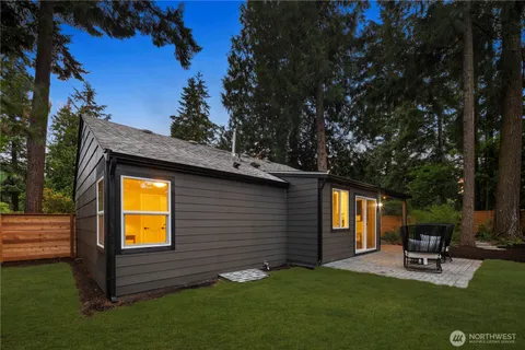 $850,000 | 12520 24th Avenue Northeast, Seattle, WA 98125