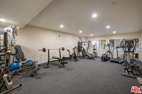 $1,399,000 | 1838 Westholme Avenue, Unit PH3, Los Angeles, CA 90025