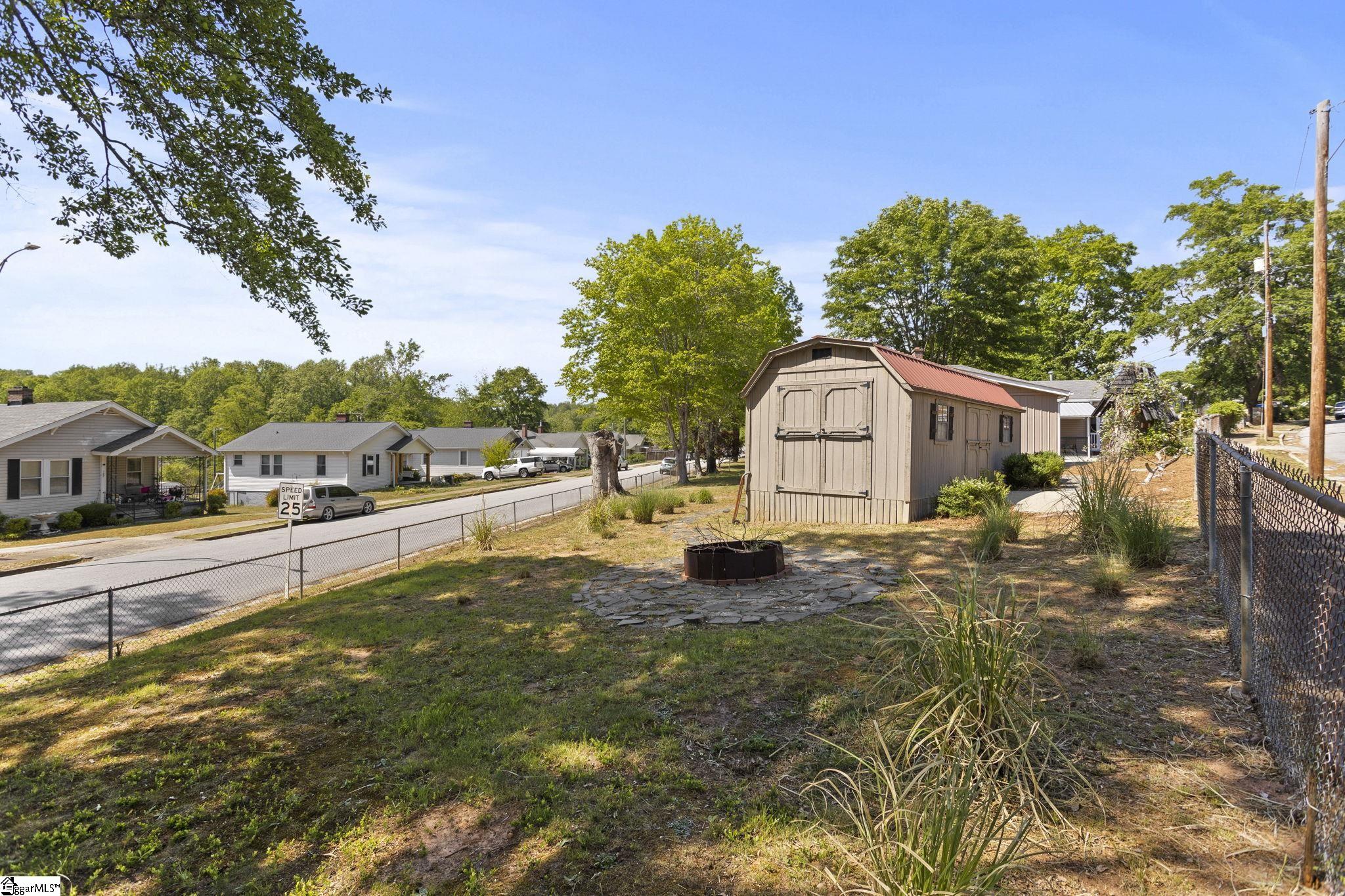 106 Webster Street Slater, SC 29683 - Photo 29 of 34
