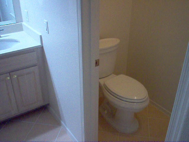 1702 East Bell Road, Unit 143 Phoenix, AZ 85022 - Photo 7 of 14 Master Bath