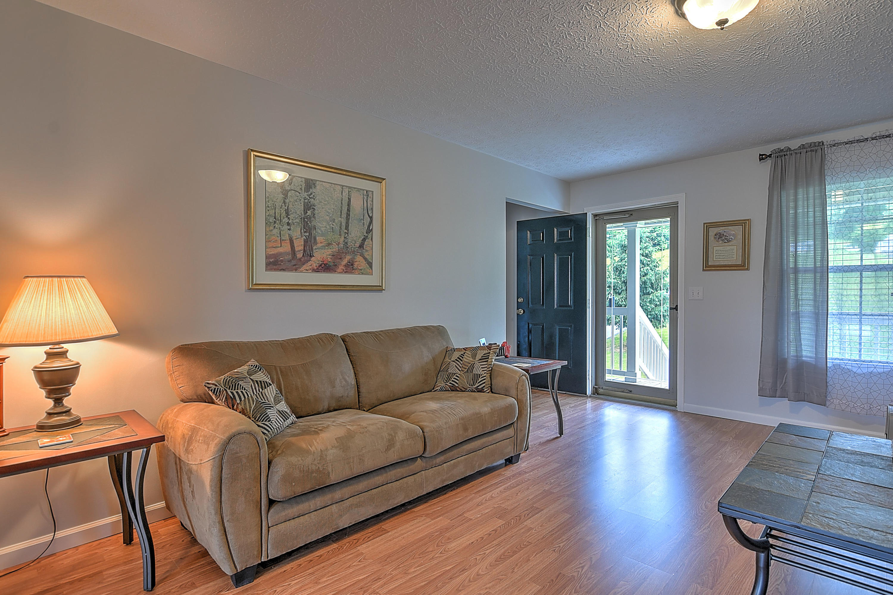 490 Hales Chapel Road Gray, TN 37615 - Photo 4 of 16 490 Hales Chapel-6